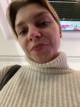 ValenciaShock live sex cam