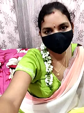 Lalitha-1995's cam snapshot