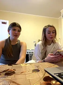 BettiVance's cam snapshot