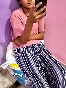 Student_girl2's cam snapshot