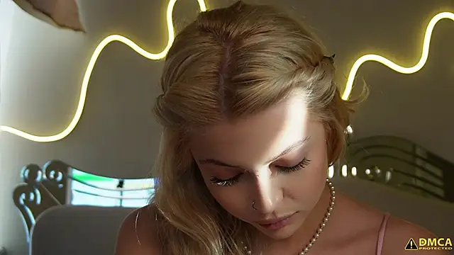 kellypeachcake's cam snapshot