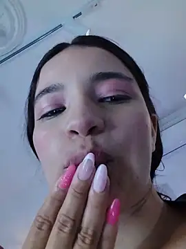 EmmaRose___'s cam snapshot