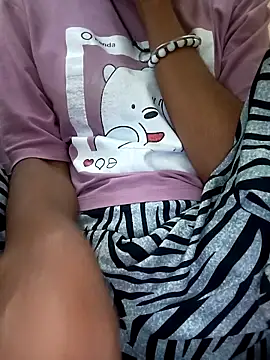 Alia-00's cam snapshot