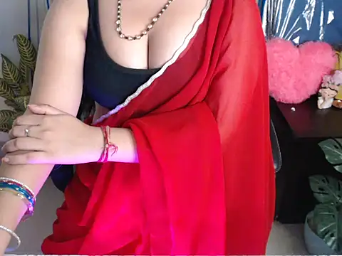 anika_bold's cam snapshot