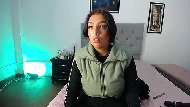 Esmeraldaa-'s cam snapshot