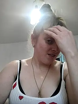 CoddessCrystal's cam snapshot