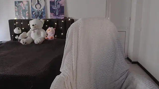 Little_flowers's cam snapshot