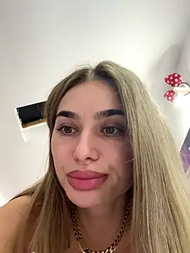 KaseyQuinn_ live sex cam
