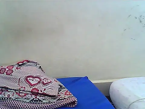 Sexyhotgal22's cam snapshot