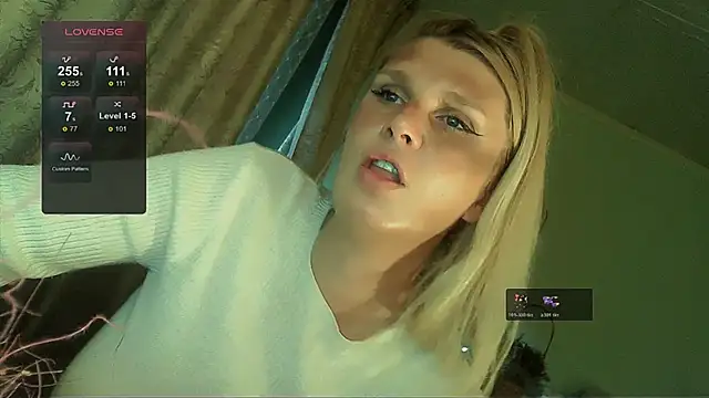 TsPostophere live sex cam