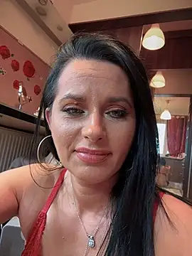 Hotmomcheckk_'s cam snapshot