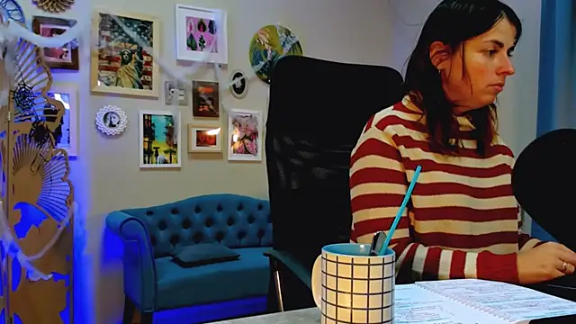 MartaEdams's cam snapshot