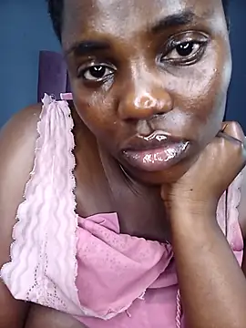 TheSpiceyQueen's cam snapshot