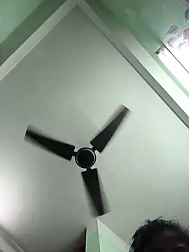 cuteeepriya's cam snapshot