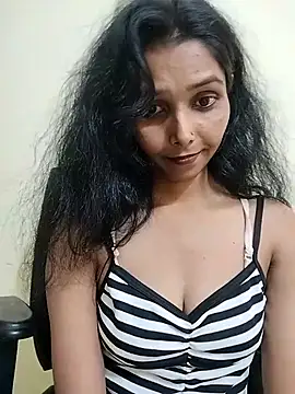 Brown__girl's cam snapshot