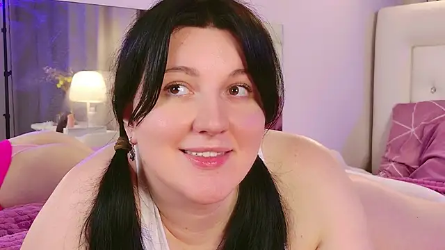 love_me__tonight_'s cam snapshot