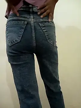 Alia-00's cam snapshot