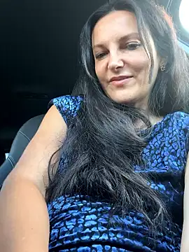 -OLYA-'s cam snapshot