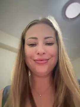 AlisaWhite's cam snapshot