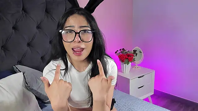 aniie_west's cam snapshot