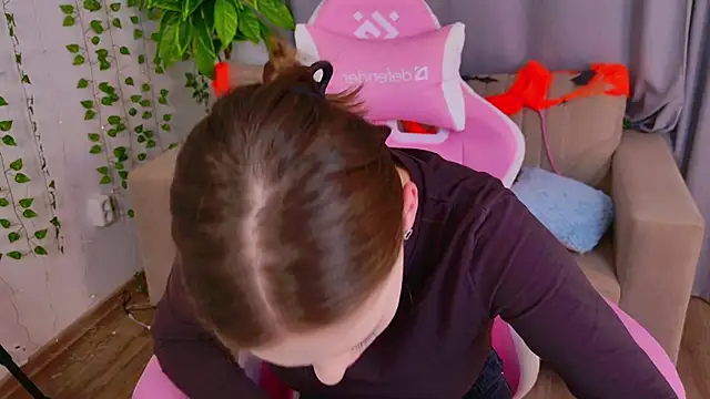 ViolaParkerss's cam snapshot