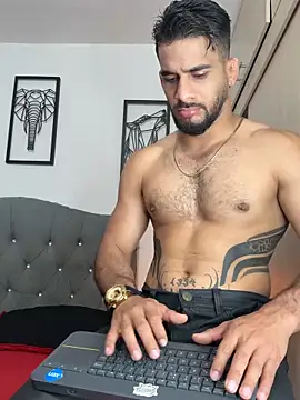 Maximiliano_ford live sex cam