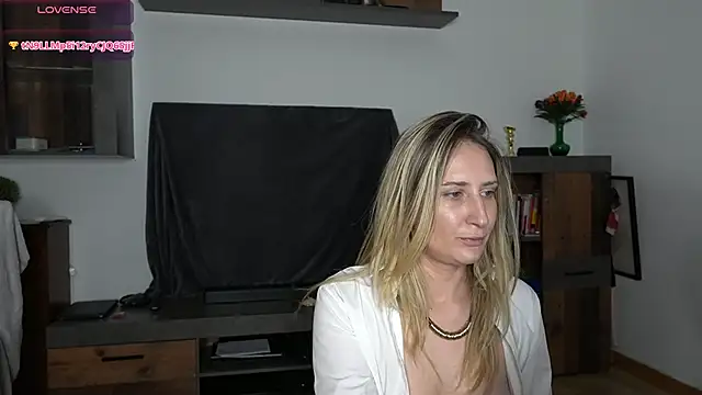 adellle's cam snapshot