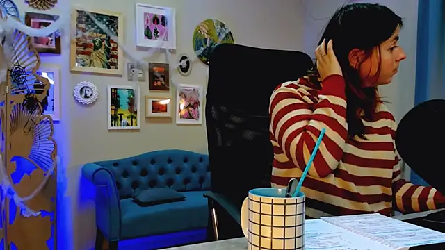 MartaEdams's cam snapshot