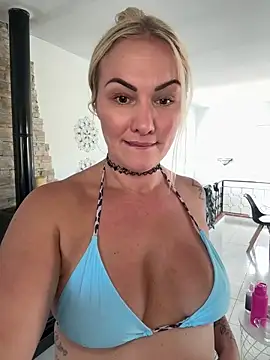 NastyMilf_'s cam snapshot