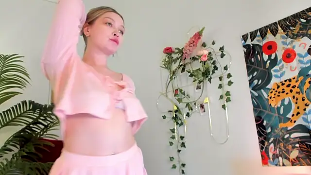 ayulychee's cam snapshot