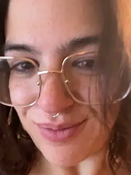 SafeinouterSpace's cam snapshot