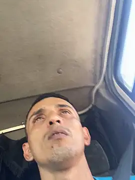 broklinguga live sex cam