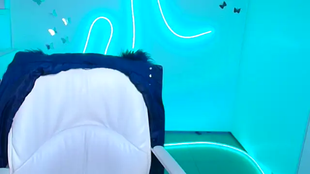 Jessica_Amore's cam snapshot