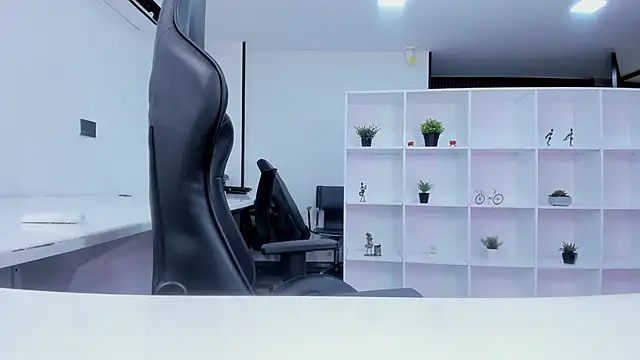 megan_bigboobs_'s cam snapshot