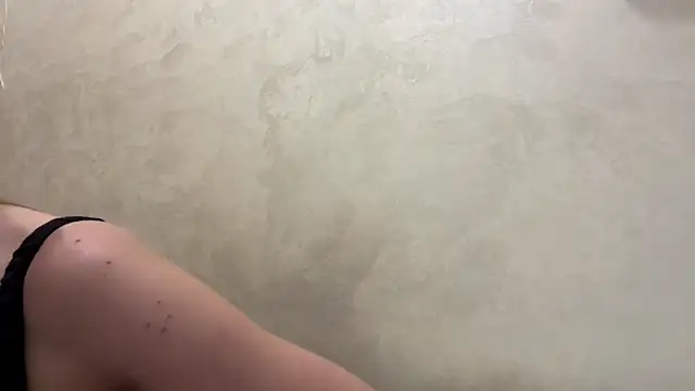 CaitlinaJayne23's cam snapshot