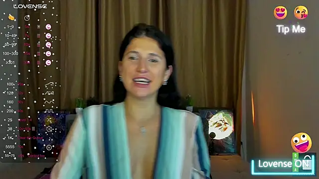 Alianna_Solo_Kisses's cam snapshot