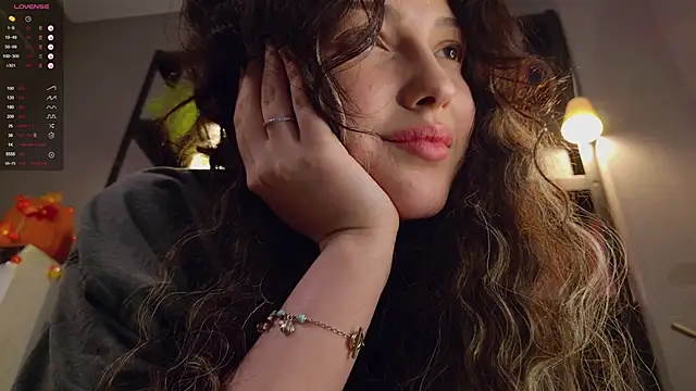 Miley_Smile's cam snapshot