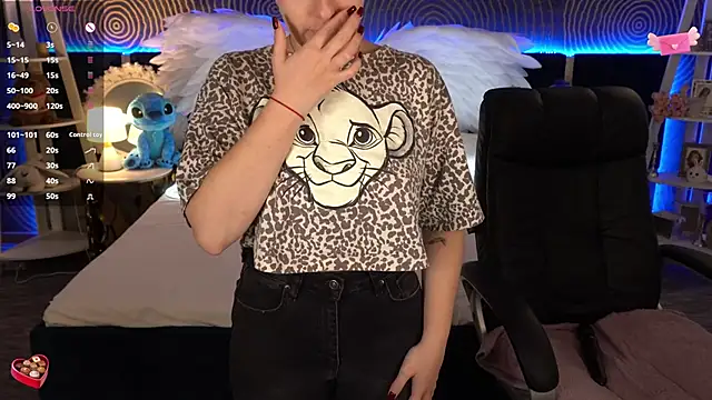 FoxyShy's cam snapshot