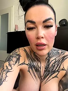 DirtyDahlia's cam snapshot