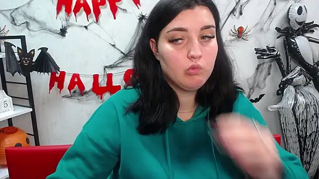 ScarletCargo's cam snapshot