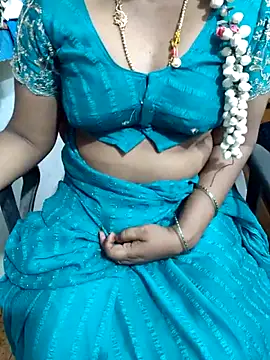 lolida69thamil's cam snapshot