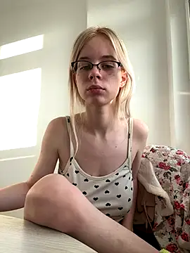 Shymimimi's cam snapshot