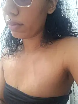 RavenShyfit's cam snapshot