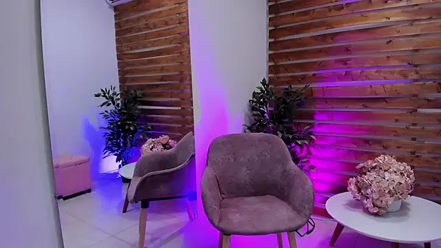 _MeganRain's cam snapshot