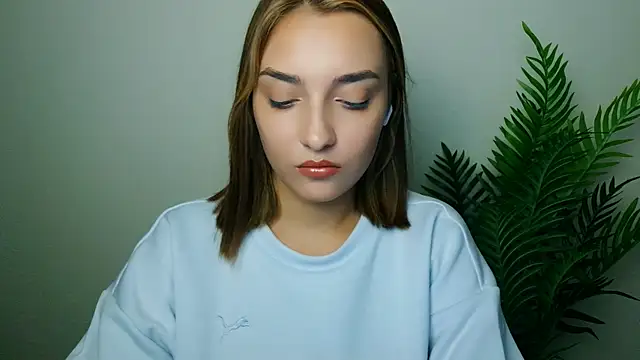 veryshygirl's cam snapshot