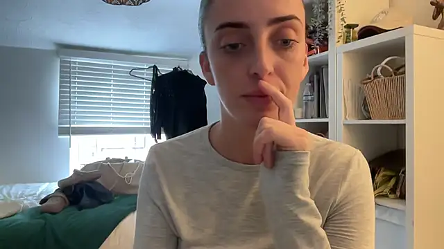 hornygirl98989's cam snapshot