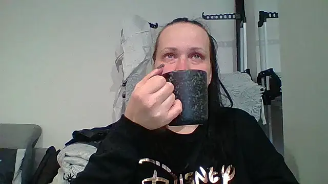 _squirty_cum_lady_'s cam snapshot