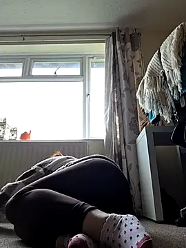 BrattyPrincess-x's cam snapshot