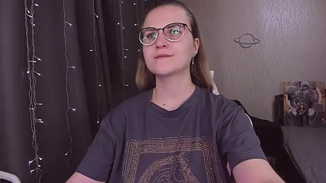 MissBrightShine's cam snapshot