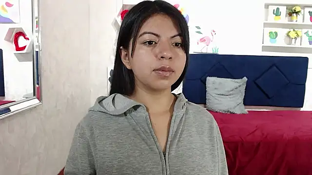 CarolineBrunx's cam snapshot